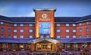 Price Drop - North Lanarkshire: 4* Queen Room Stay