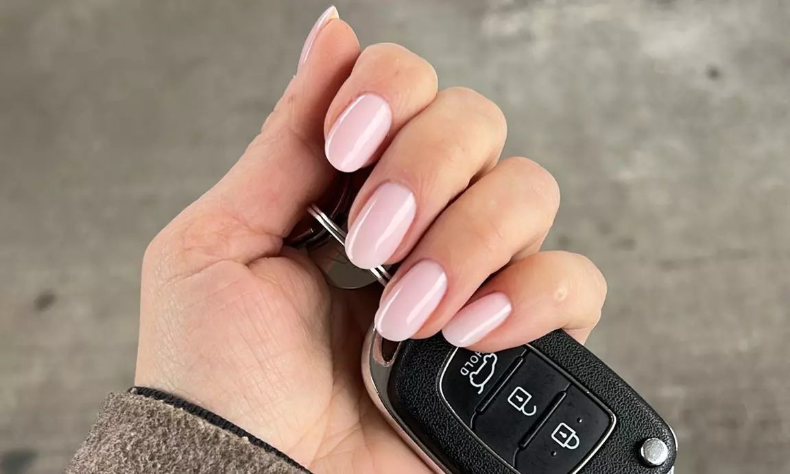 Long-Lasting Shellac or BIAB Manicure & Pedicure Sessions