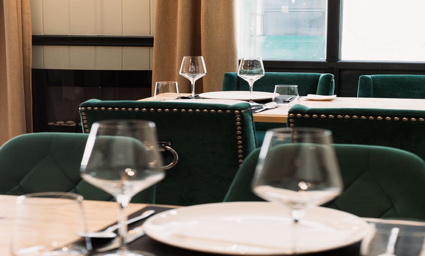 Image 11: Experiencia única: Menú degustación en restaurante Del'Alba para 2