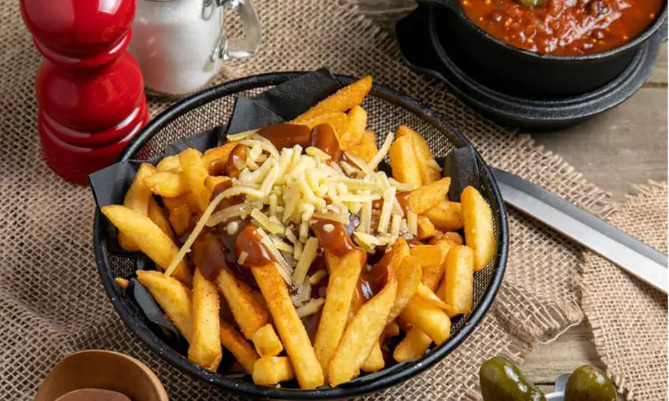 Enjoy with Hotdog Combo with Small Chips & Drink for 1, 2 or 4 People