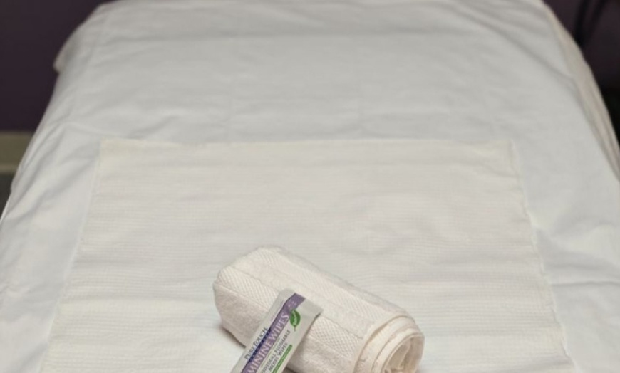Image 2: Glow Lift Hydro-Facial Packs (Single • Duo) at Dazzling Day Spa