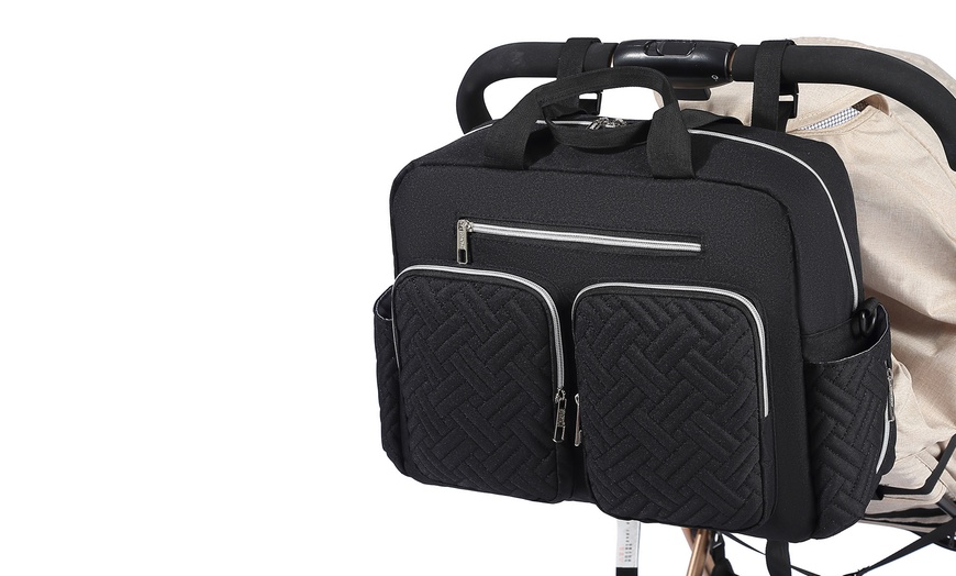 Image 3: Versatile Diaper Changing Tote Bag
