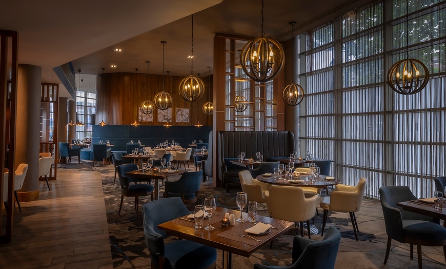 Image 6: 4* Birmingham Stay for 2 with Breakfast & Dinner