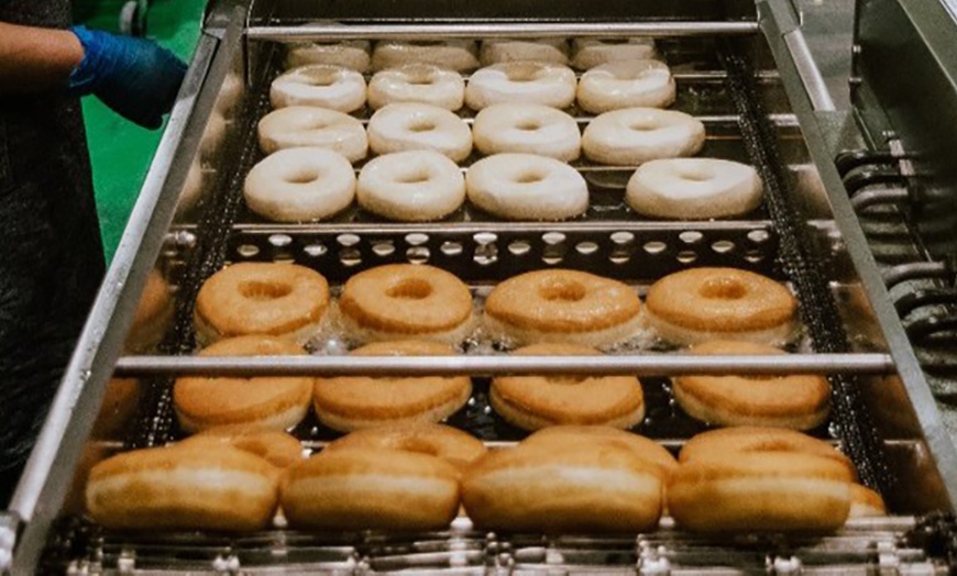 Image 4: Savor Grumpy Handcrafted US-Style Donuts in 6, 12, or 24 Packs