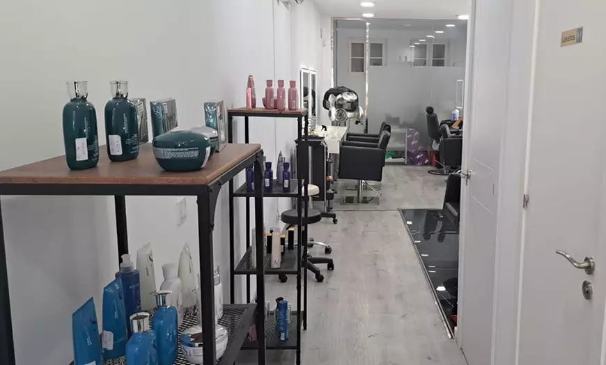 Image 8: Alisado brasileño de keratina con corte de puntas