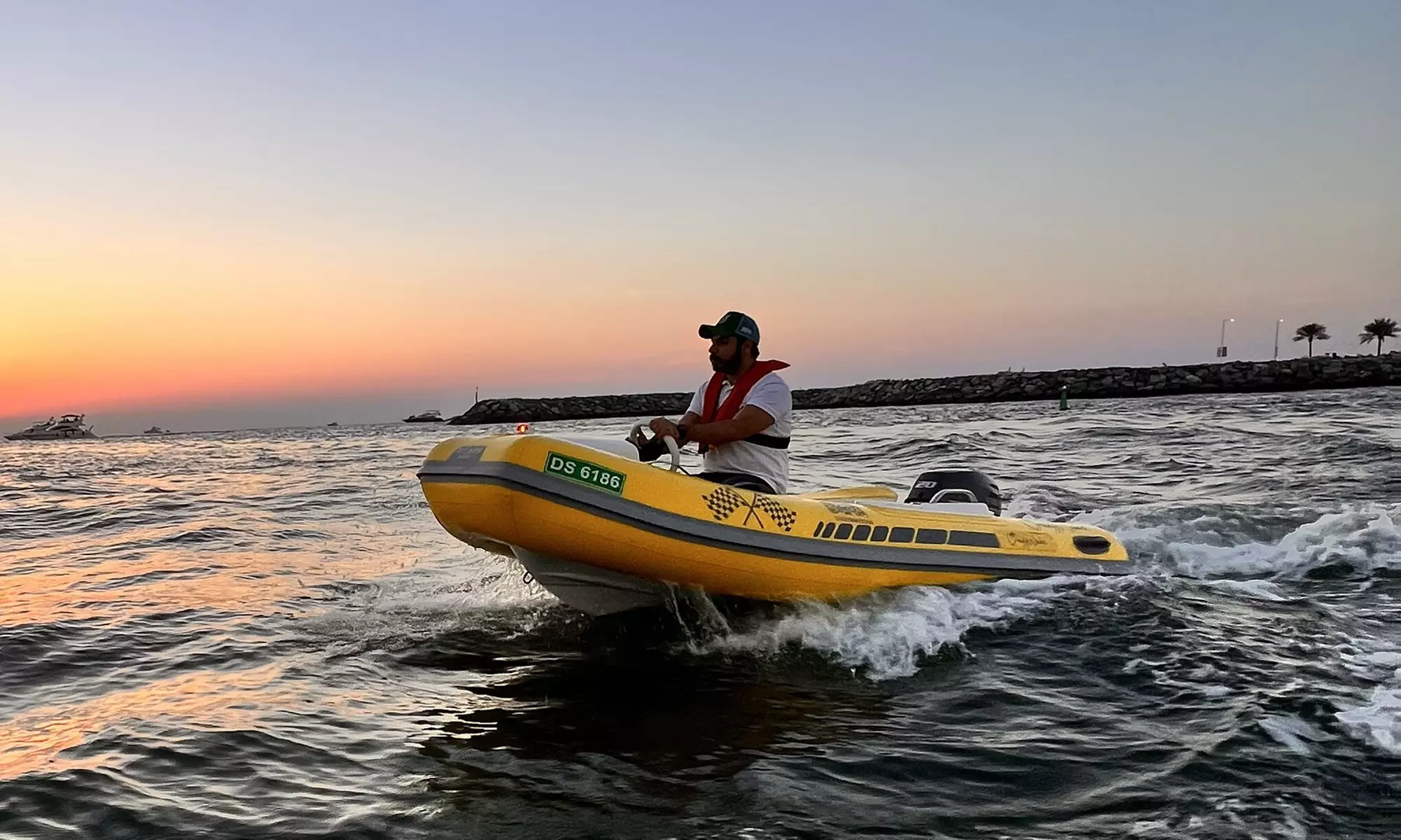 Self-Drive Boat Tours: 30, 60, or 60 Min for Up to 4