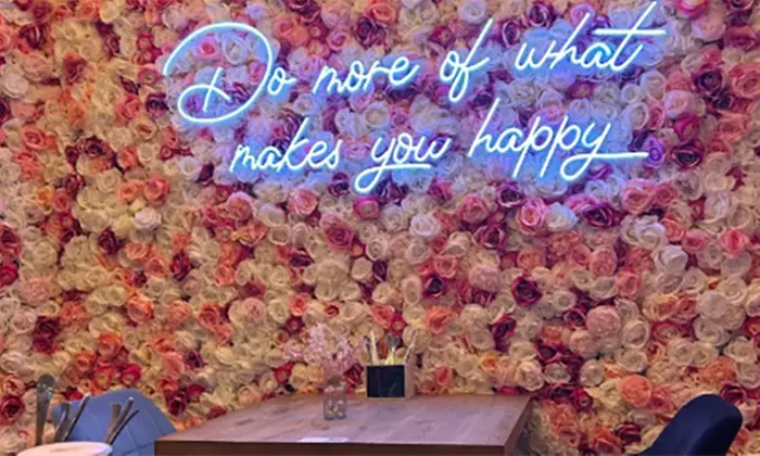 Reisbowl nach Wahl mit hausgemachter Limo für 1, 2 oder 4 Personen