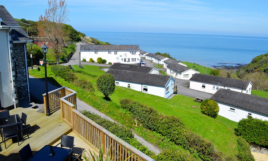 Image 8: Cardigan Bay Retreat