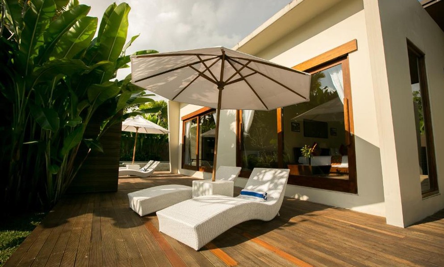 Image 7: Bali: 5 or 7 Nights with Massage & more at Senetan Villas & Spa Resort