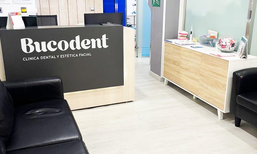 Image 5: Limpieza bucal con ultrasonidos y opción a 1 o 2 gemas dentales