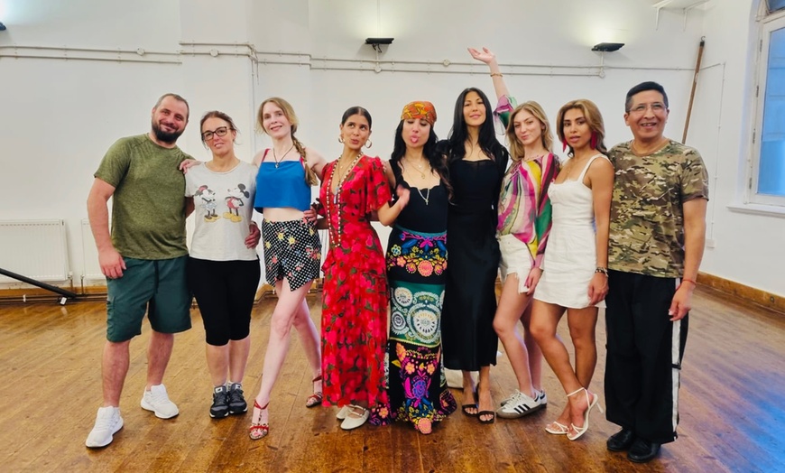 Image 2: Take One or Three 60-Minute Beginners’ Group Argentine Tango Classes