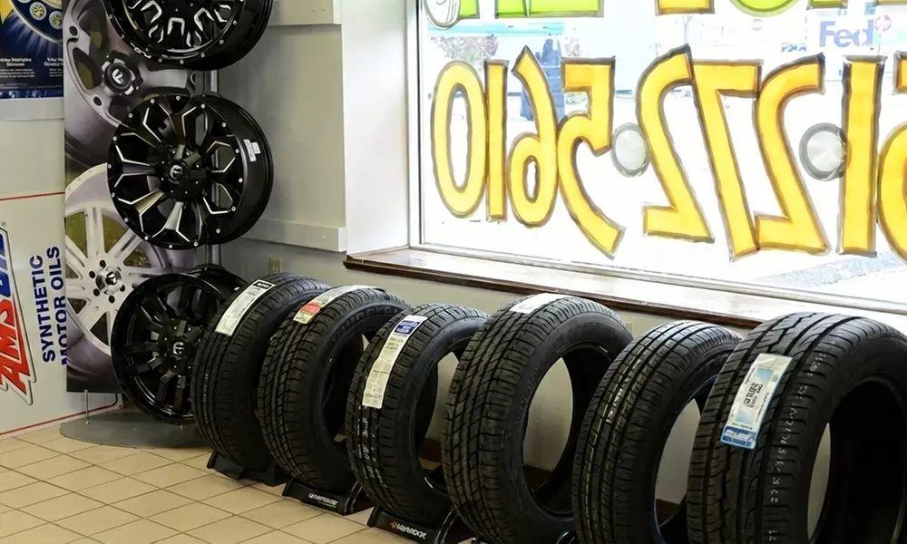 Full Synthetic or Synthetic Blend Oil Change for Engine Car