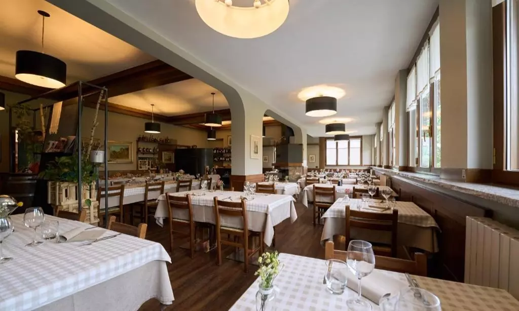 Bergamo: camera matrimoniale con colazione, cena e Spa privata