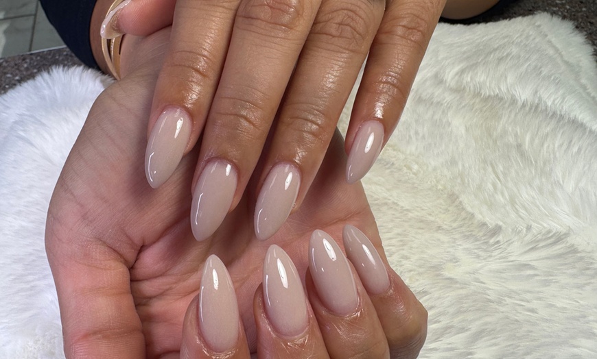 Image 2: Head Spa, A-Z Organic Detox Pedicure or Eyelash Extensions