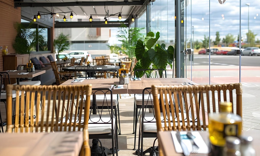 Image 4: Viaja a Italia a través del paladar con esta cena para 2 o 4 personas