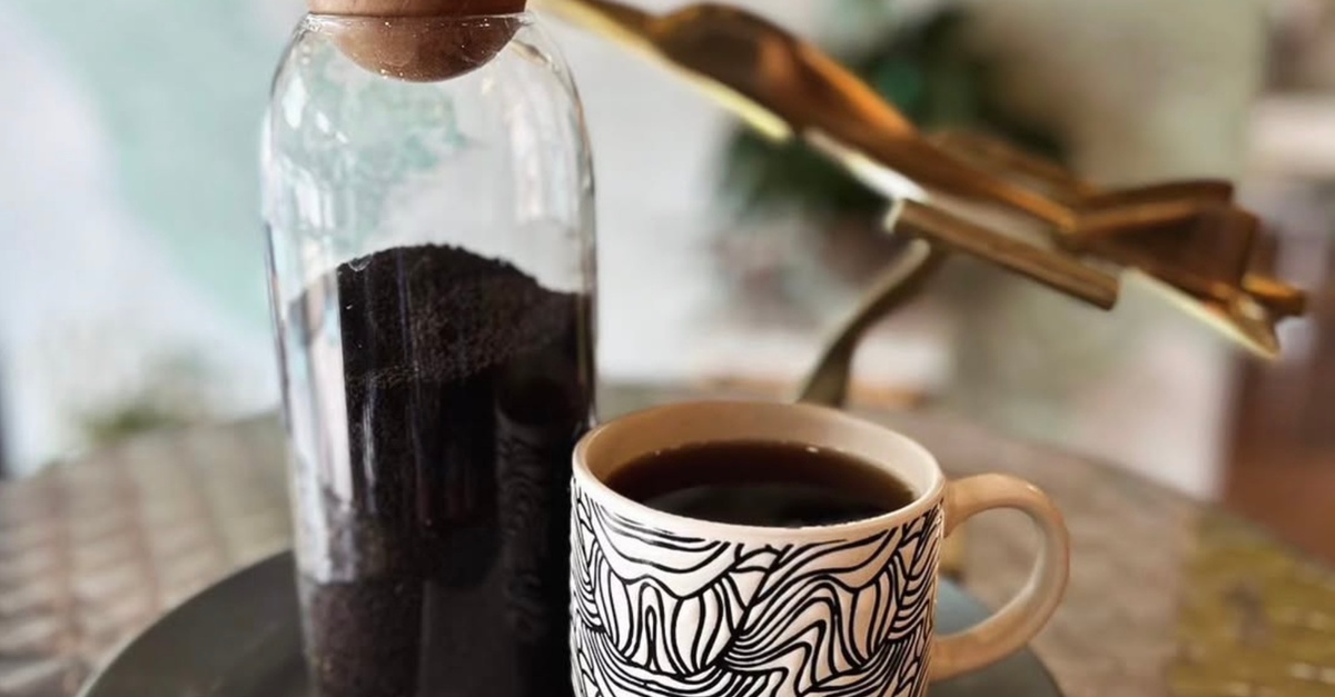 Enjoy Coffee Bliss at City Skyline Chicago - choose from $10 or $20 worth of Food Options (Up to 35% Off)