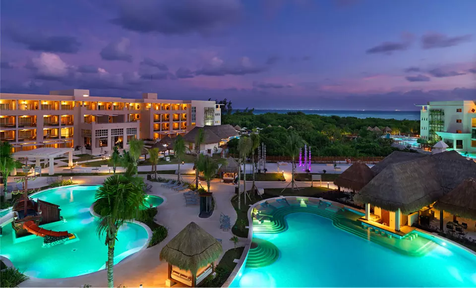 4-, 5-, or 7-Night All-Inclusive Stay for Two with Golf Clinic at Paradisus Playa del Carmen La Esmeralda in Mexico - Primary Image