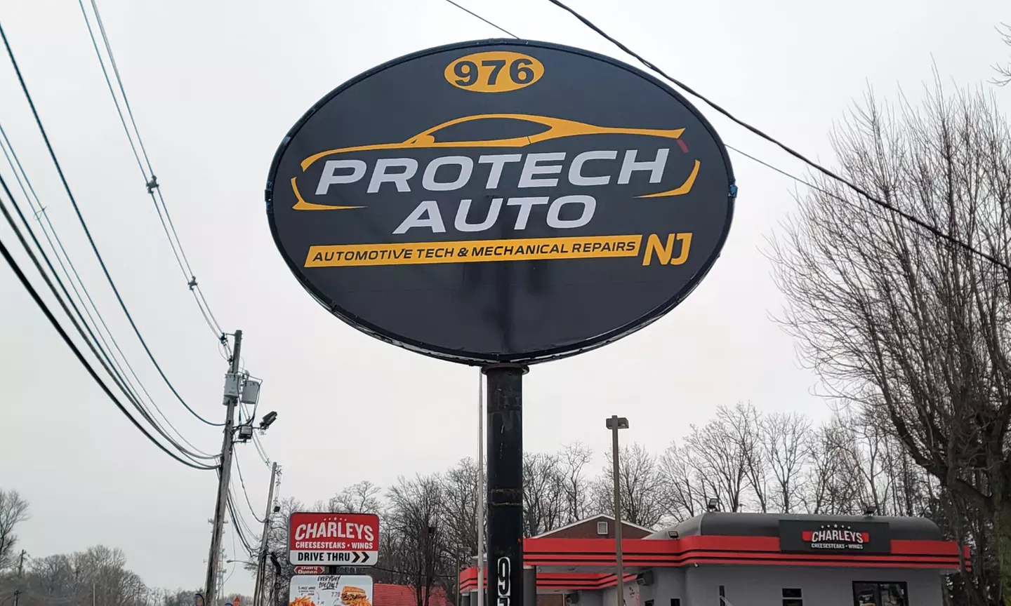 Up to 15% Off on Oil Change at Pro Tech Auto
