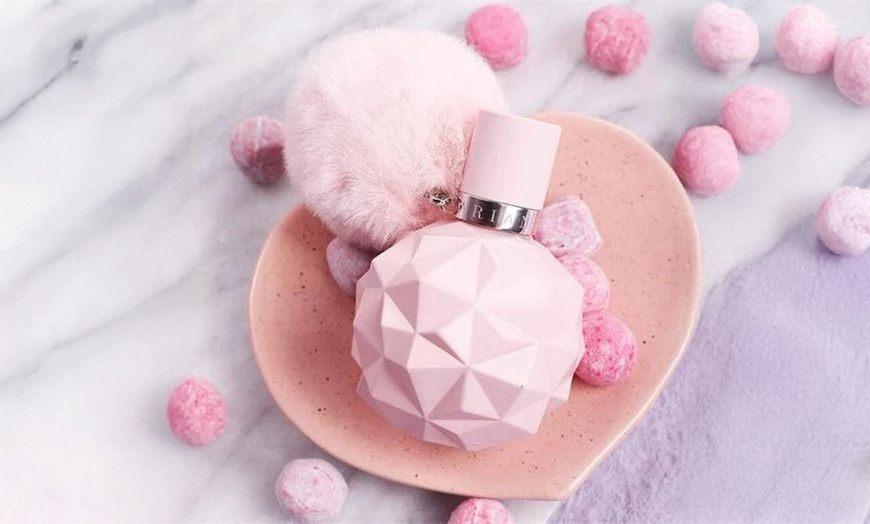 Image 2: Two Pieces Ariana Grande Sweet Like Candy Gift Set