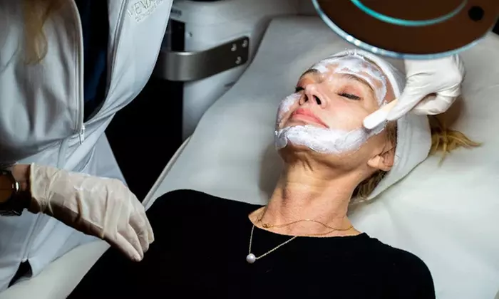 Up to 41% Off on HydraFacials at Vendome Clinique And Spa