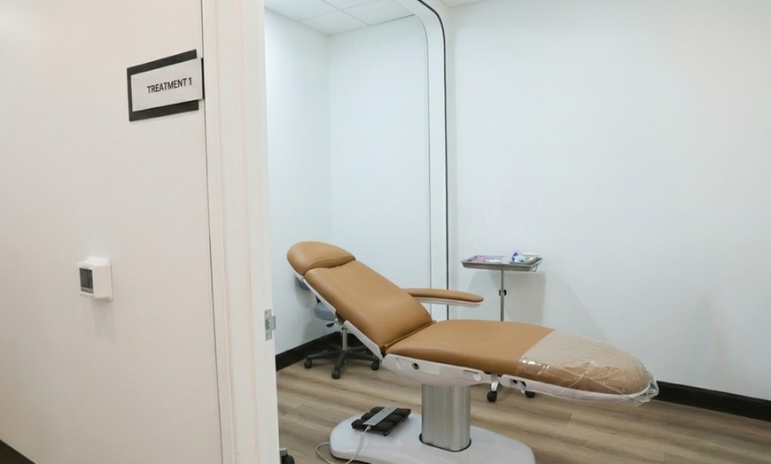 Image 2: 1/ 3 PRP/ Vampire Face Tightening or Morpheus8 Micro Needling Sessions