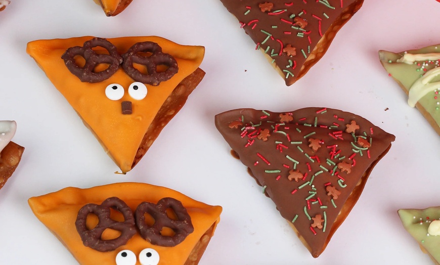 Image 23: Enjoy Handcrafted Delicious Samosas in Boxes of 4, 8, or 12