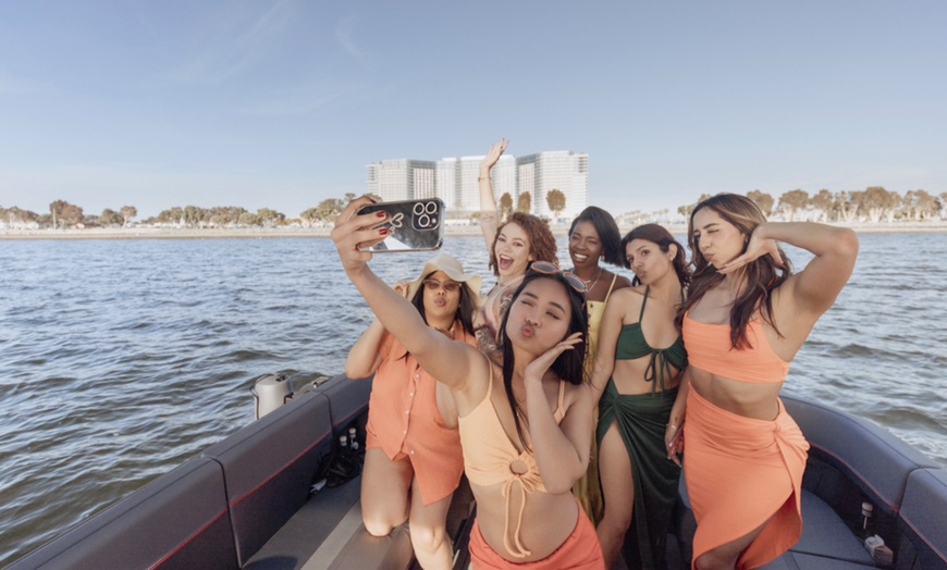 Image 4: Set Sail with Friends on Luxury, Premium or VIP Pontoon Boat Rentals