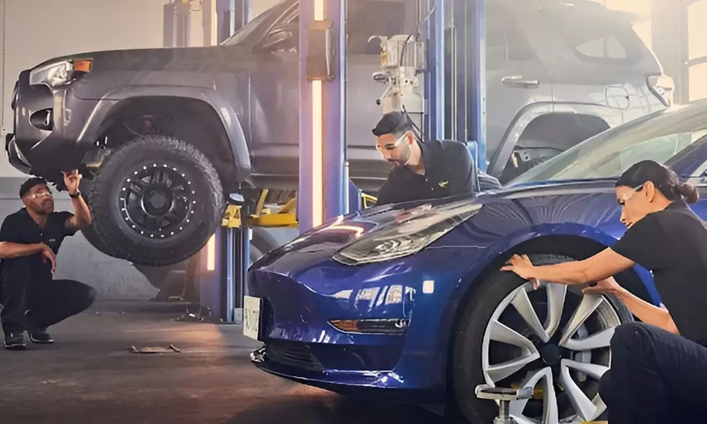 Conventional, Synthetic Blend or Full Synthetic Oil Change