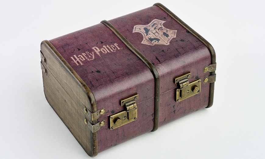 Image 5: Harry Potter Trunk Advent Calendar