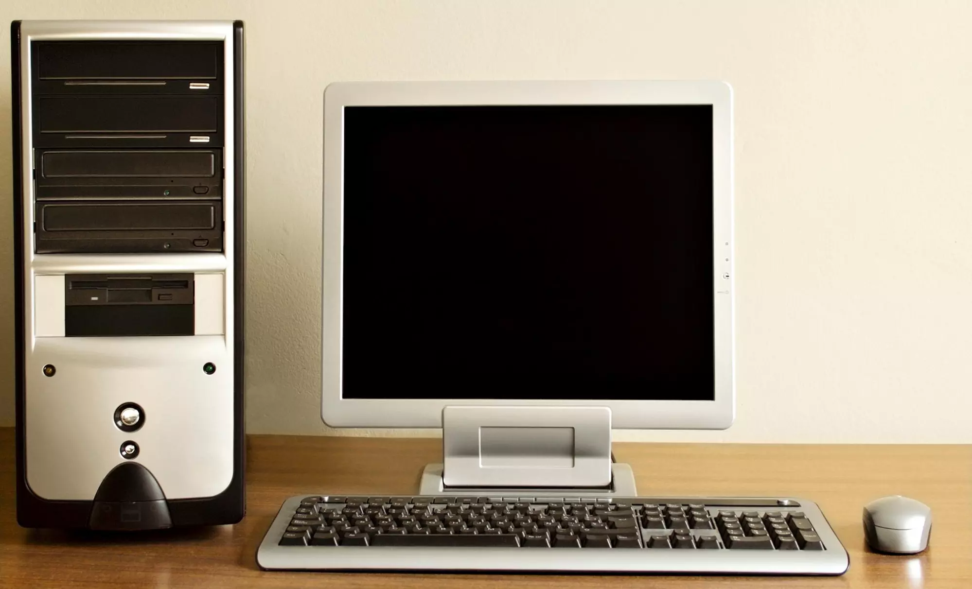 One Hour of Computer-Repair Service from Chase, The IT Guy (44% Off) - Primary Image