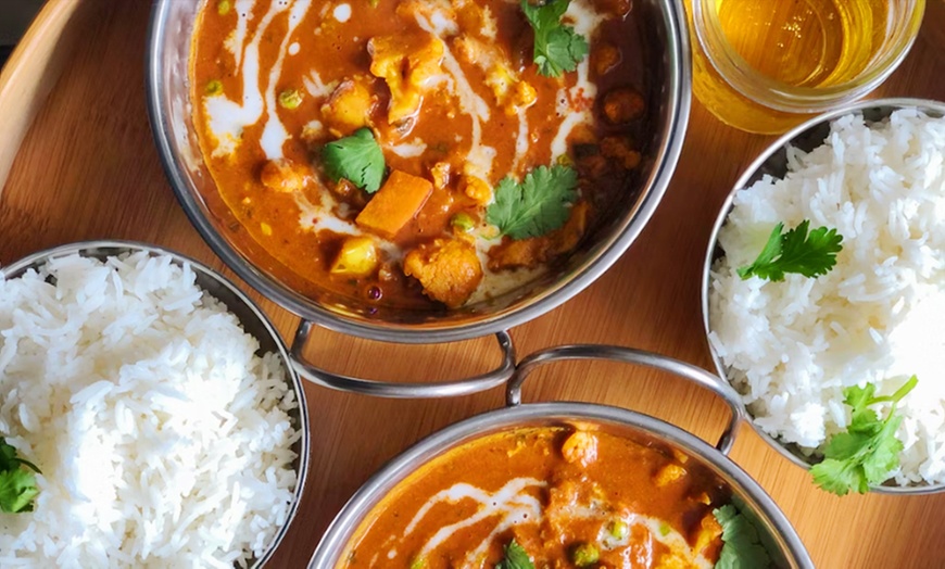 Image 4: Any Starter & Main with Rice or Naan and a Soft Drink or a Tiger Beer