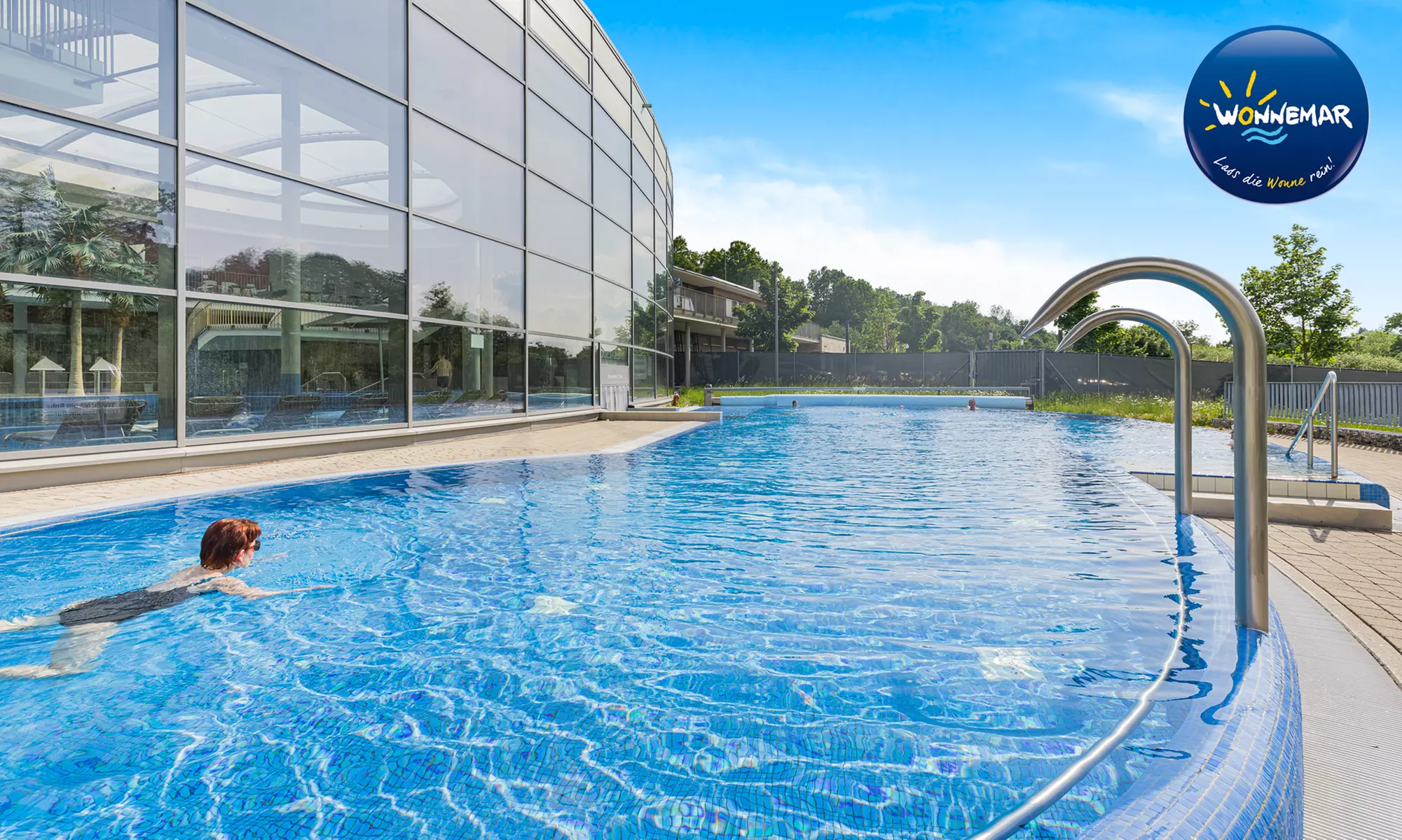 Tageskarte „komplett“ für die Sauna sowie das Sport- und Familienbad im Wonnemar Backnang (40% sparen) - Primary Image