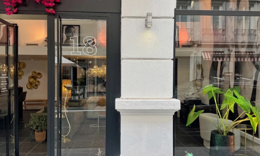 Image 3: Shampoing, soin, coupe et brushing option couleur, balayage et patine