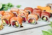 Frische Sushi-Kunst: Vospeise und Sushi Platte (Bento) nach Wahl für 2 oder 4 Personen (bis zu 35% sparen) - Second Medium