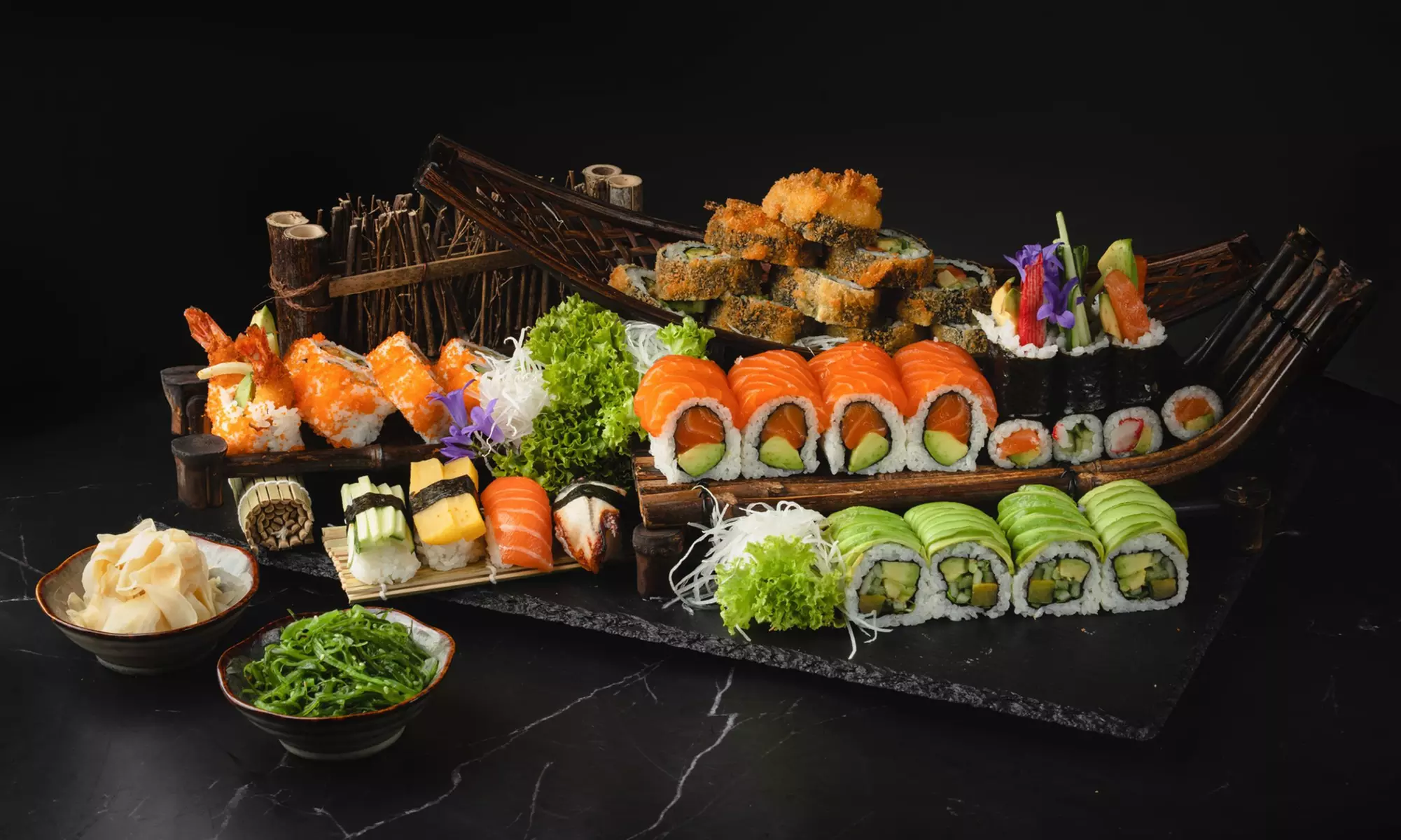 Asiatisch-Thailändisches 2-Gänge-Menü nach Wahl für 2 oder 4 Pers. - Frisch & abwechslungsreich (bis 26% sparen) - Primary Image