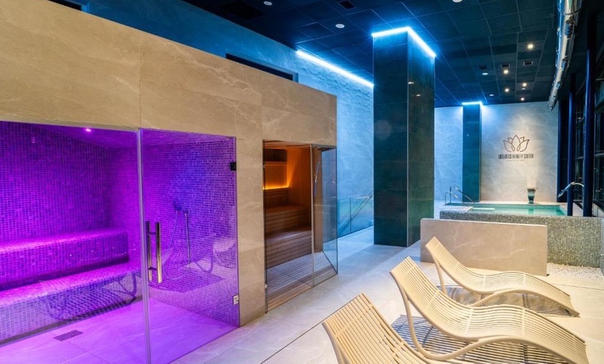 Image 8: Acceso a spa con opción a comida o cena bufé para 2 personas