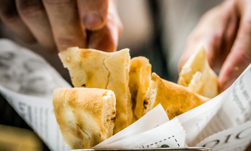 Image 3: Menú italiano para 2 o 4 con postre y bebida en el C.C. Plaza Mayor