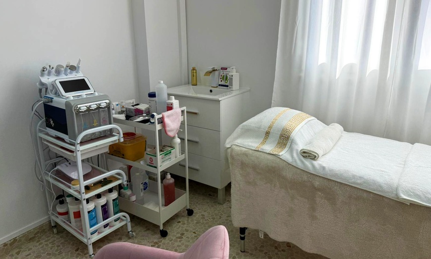 Image 5: 1 o 2 sesiones de limpieza facial con dispositivo de hidrolimpieza