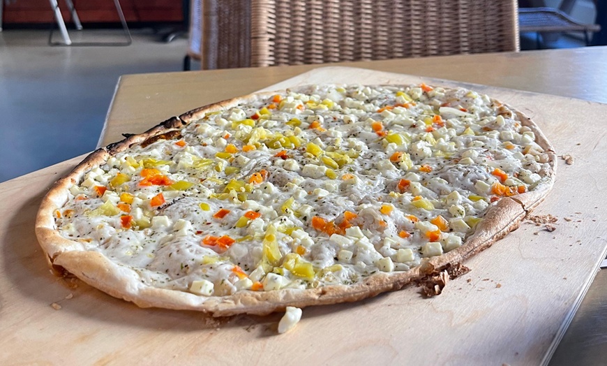 Image 3: Herzhafter Genuss: Flammkuchen od. Manti + Softdrink für 2 od. 4 Pers.