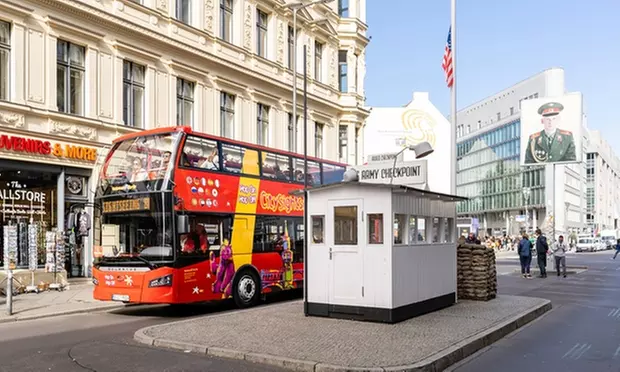 Berlin: Hop-on Hop-off Bustour