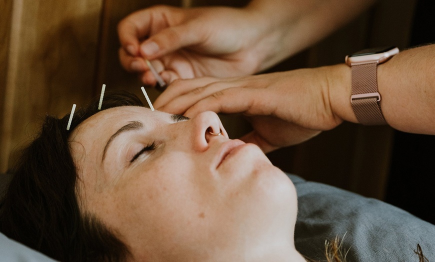 Image 2: Experience One or Three 60 Min Lymphatic Drainage Massage and TCM 