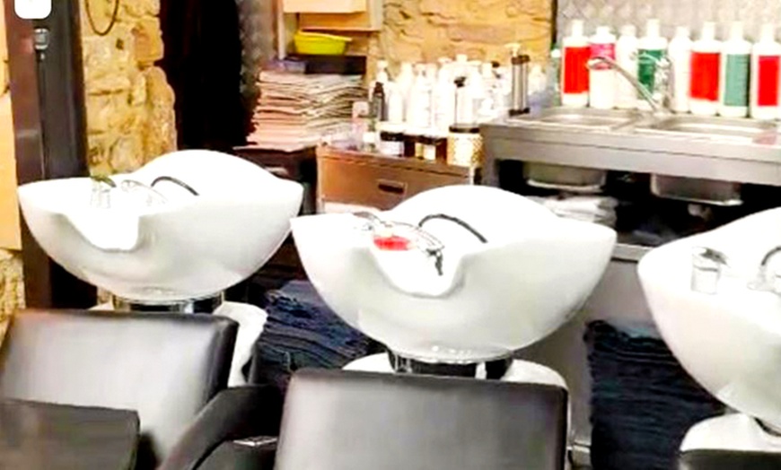 Image 4: Nouvelle couleur, nouveau style chez Edwige Coiffure