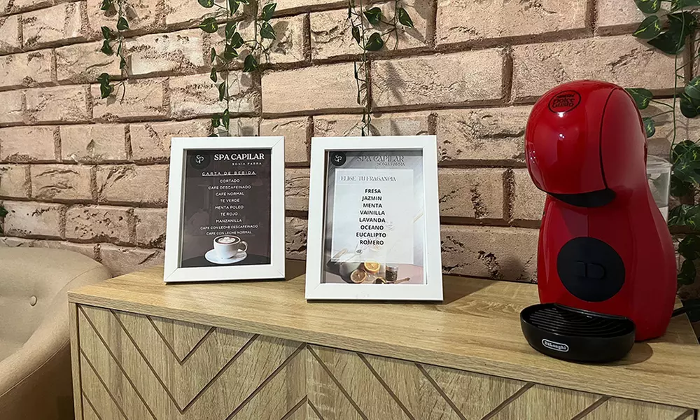 Ritual head spa japonés con dulces y té