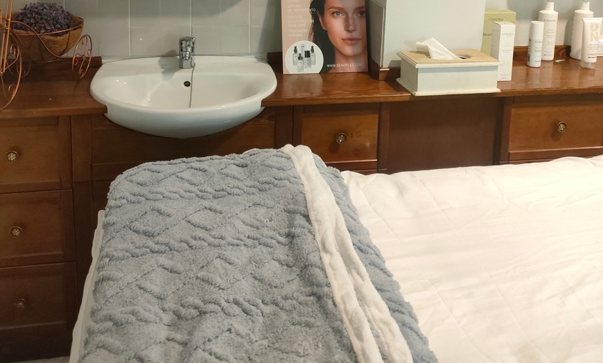 Image 2: 1 o 3 sesiones de higiene facial completa con opción a radiofrecuencia