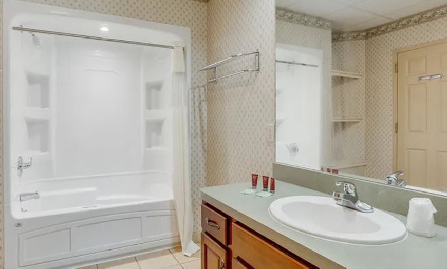 Image 20: Member-Only Deal: Winter Retreat with Indoor Pools & Nearby Snow Fun