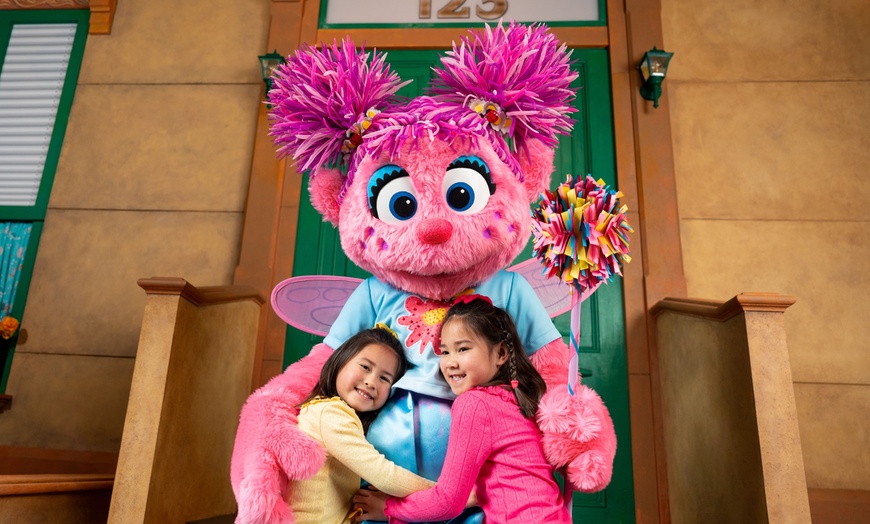 Image 4: Sesame Street Learn & Play Pass
