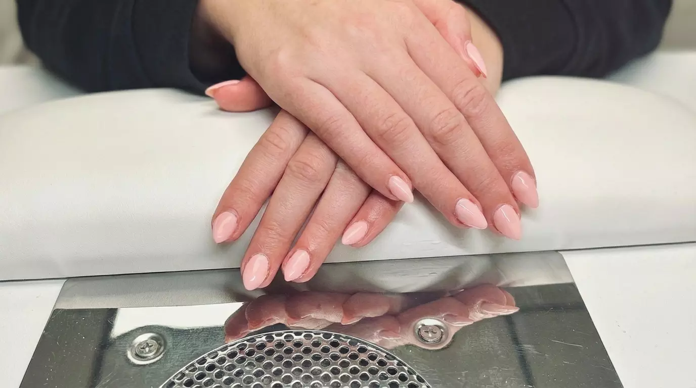 Meticulous Gel & Acrylic Nail Services with Art at Aris Chair