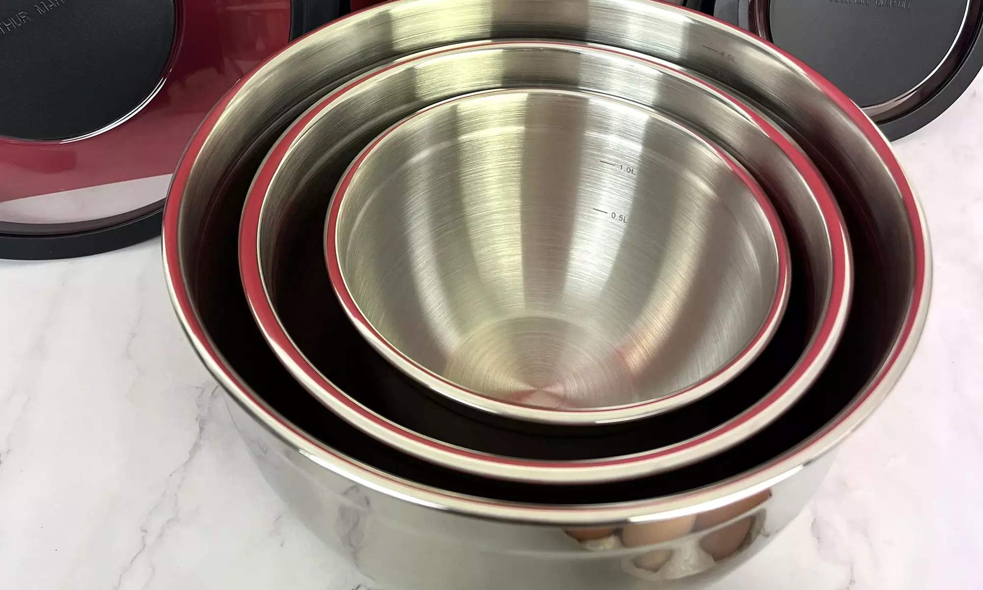 Set van 3 Arthur Martin mengkommen