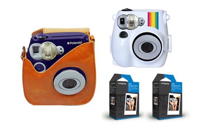 Image 7: Polaroid Camera and 3-Pack Film