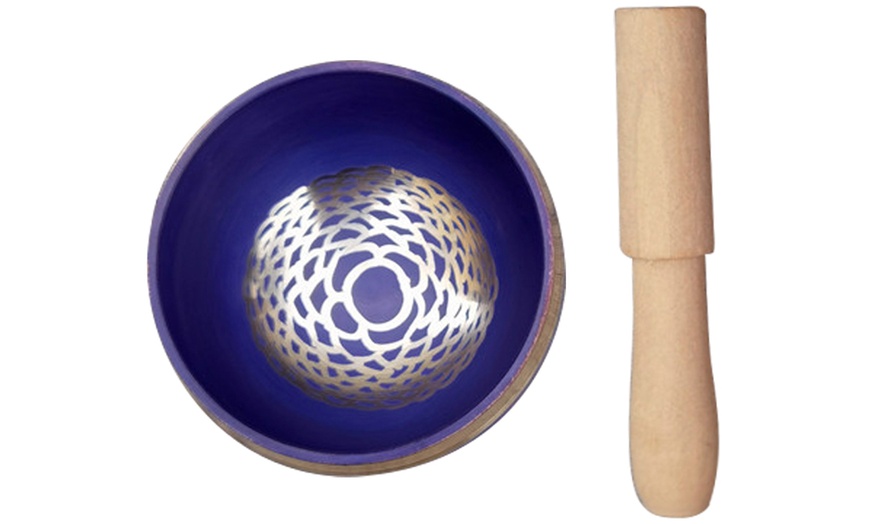 Image 5: Tibetan Singing Bowl Set